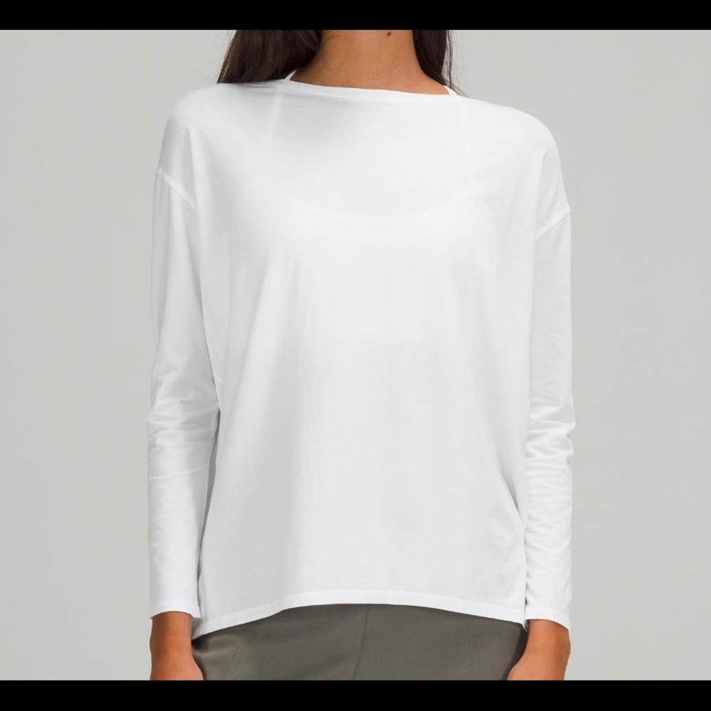 LULULEMON ATHLETICA BACK IN ACTION WHITE TOP SIZE 10 NEW